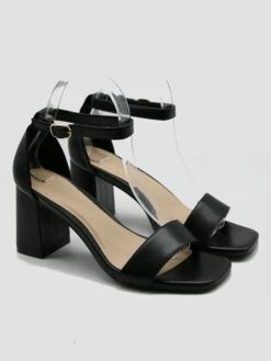 Sandaletten In Schwarz