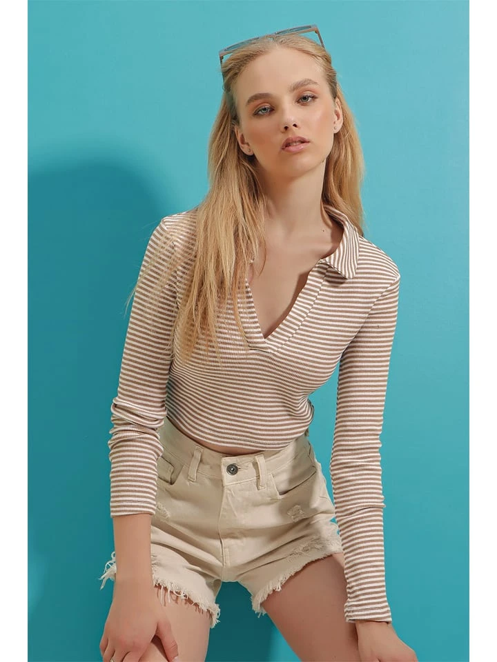 Longsleeve In Hellbraun/ Weiß - Image 4