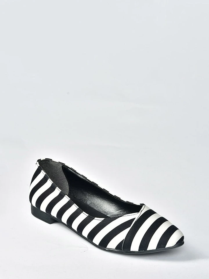 Fox Ballerinas In Weiß/ Schwarz - Image 2
