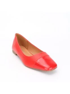 Ballerinas In Rot
