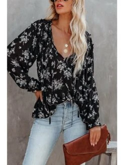 Bluse In Schwarz/ Bunt