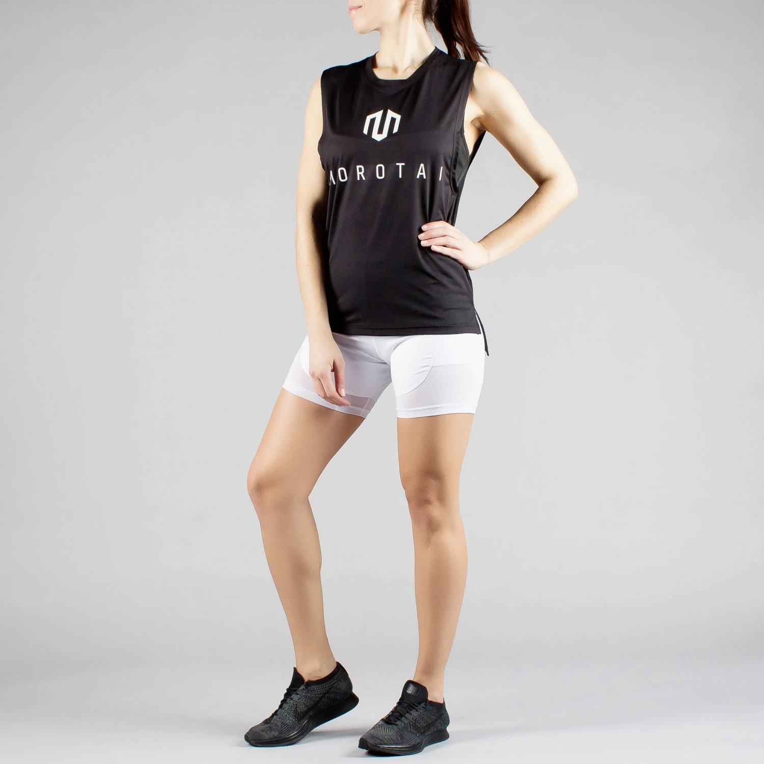 Sport-Top Performance Mesh Back Tank In Schwarz - Image 7