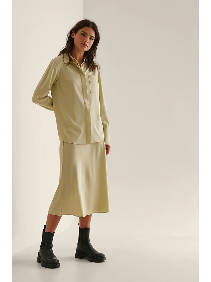 NA-KD Rock In Grün - Image 2