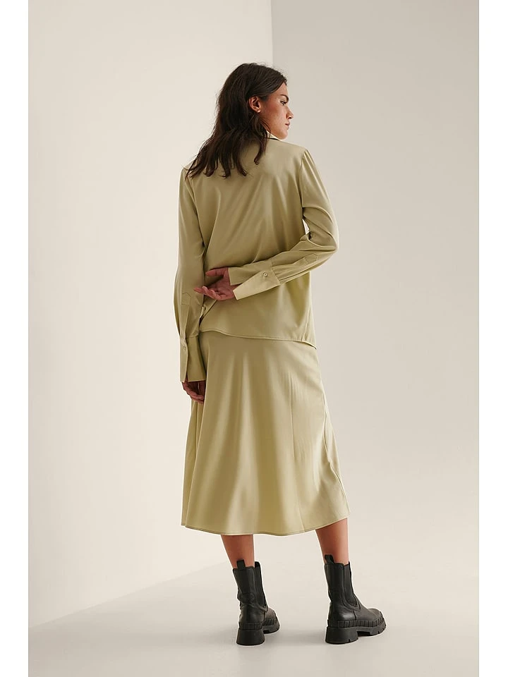 NA-KD Rock In Grün - Image 3