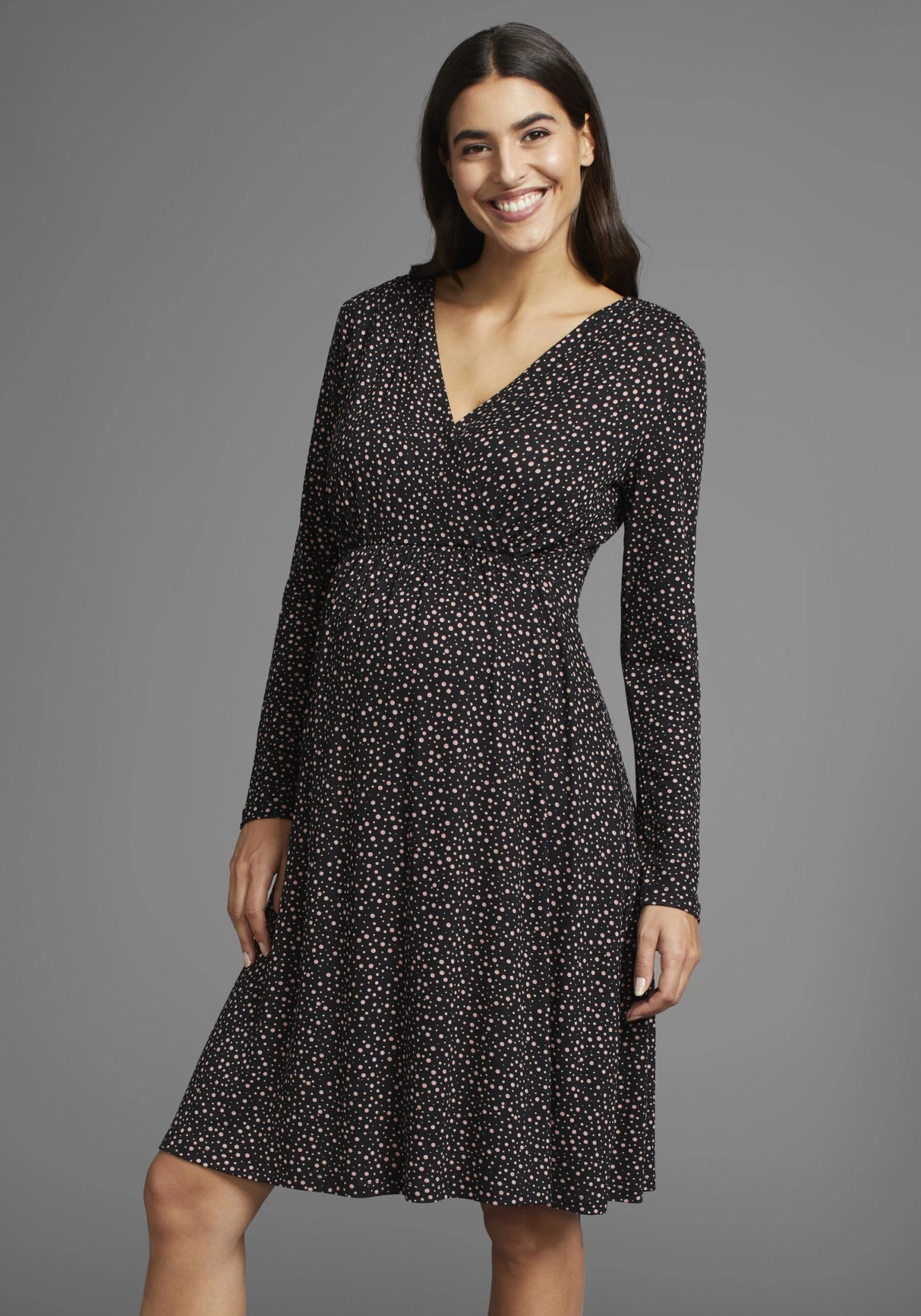 Umstandskleid In Schwarz-gepunktet - Image 7