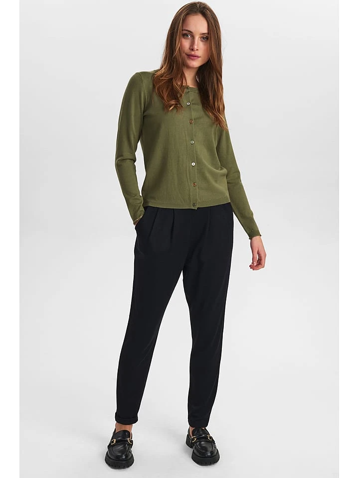 Cardigan "Nubia" In Oliv - Image 3