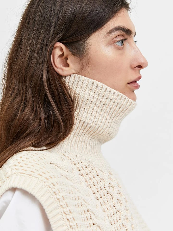 Selected Femme Pullunder "Birtha" In Creme - Image 5