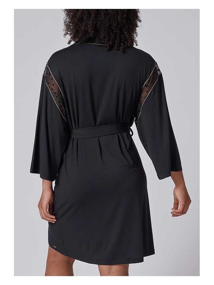 Skiny Kimono In Schwarz - Image 4