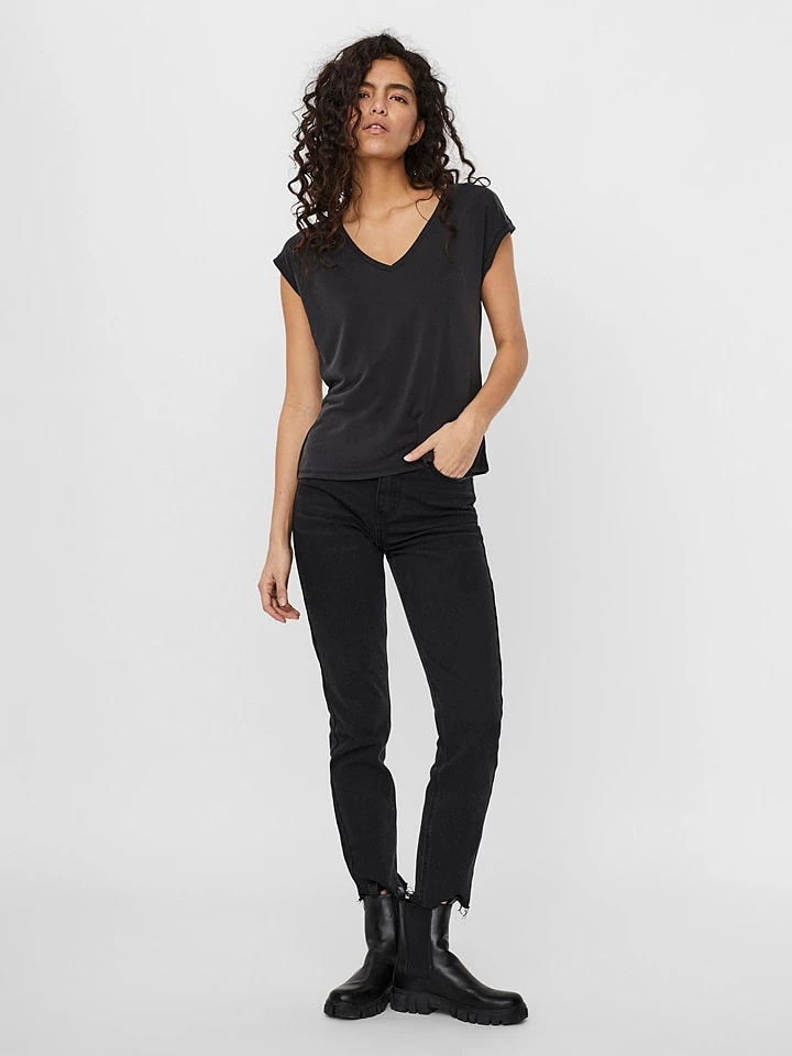 Vero Moda Shirt "FILLI" In Schwarz - Image 2